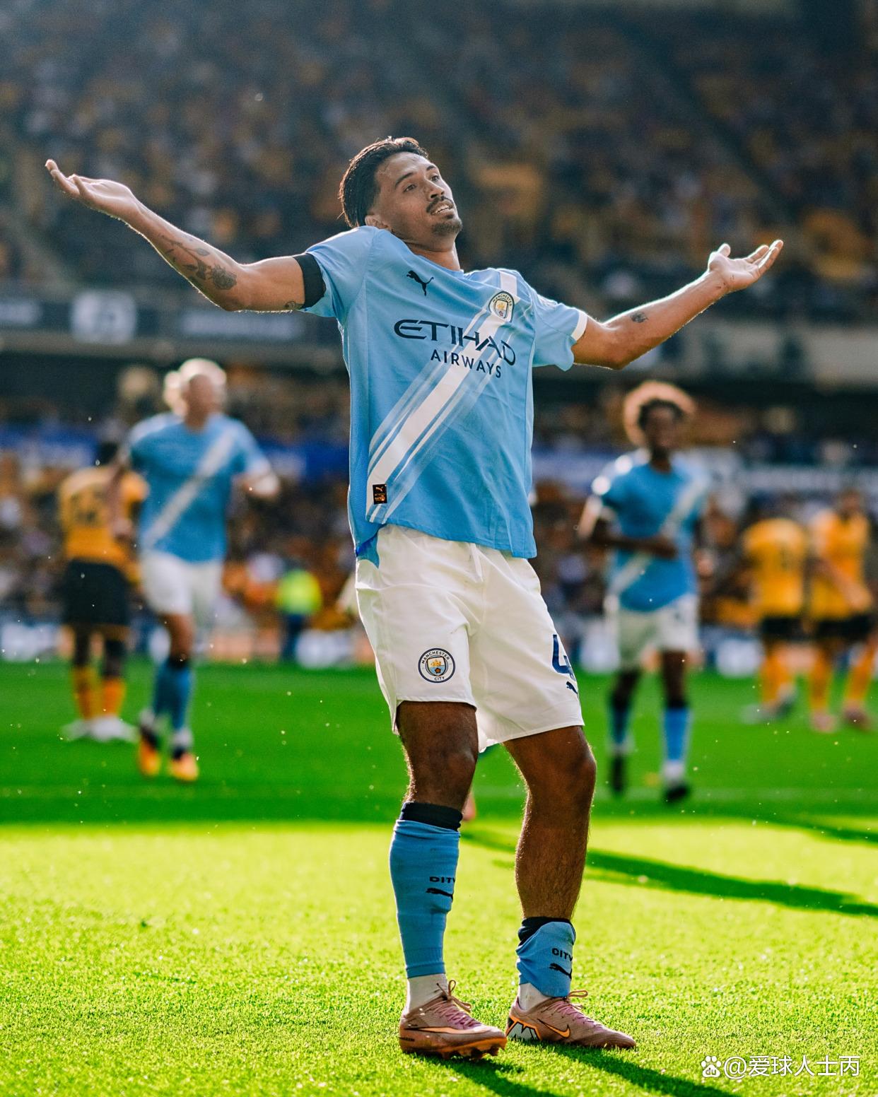 曼城发布备战花絮，加时末段手感冰凉，亚冠任务艰巨，轮换策略成焦点的简单介绍